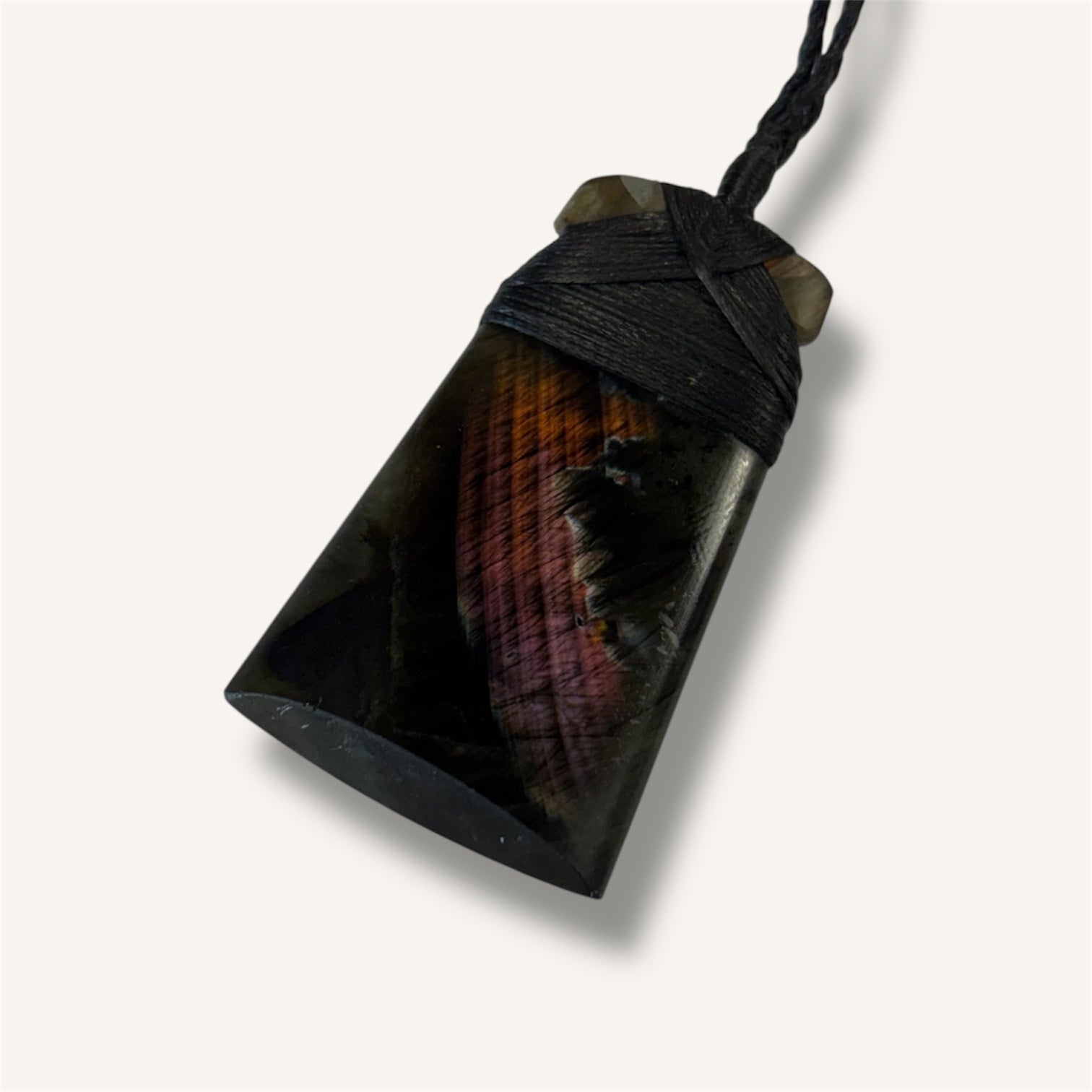Labradorite crystal Toki Pink flash
