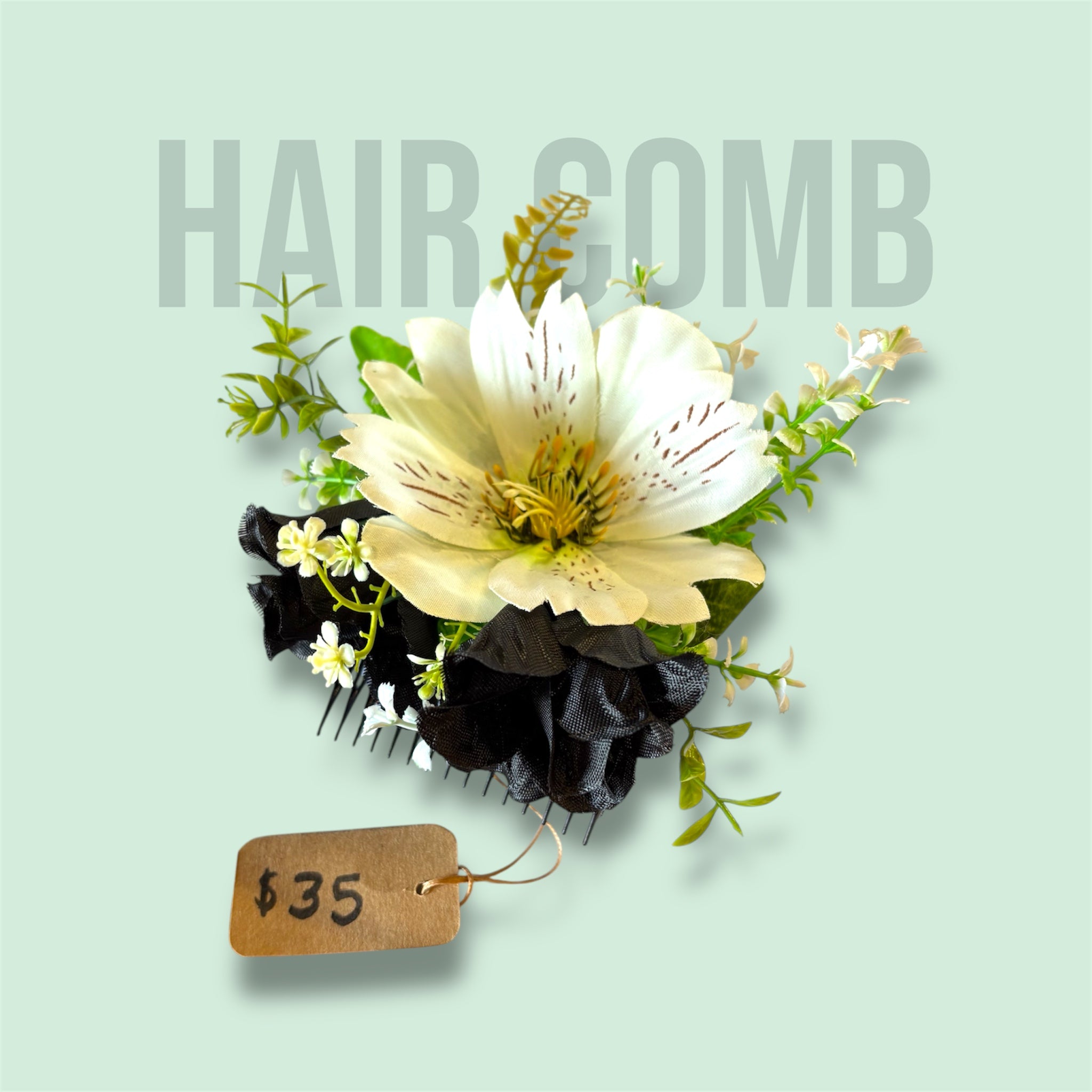 Black and white floral comb