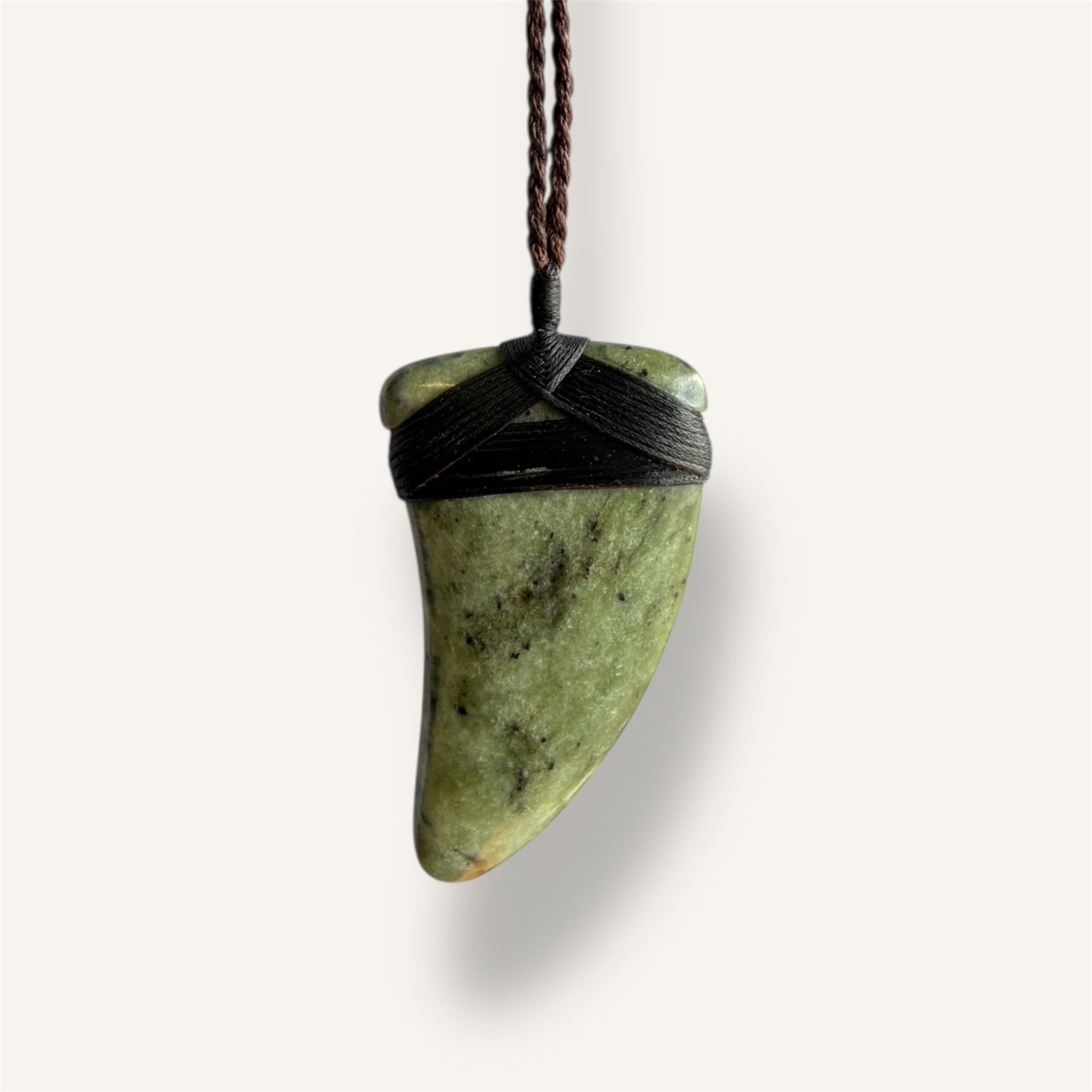 Pounamu Greenstone Niho Tooth